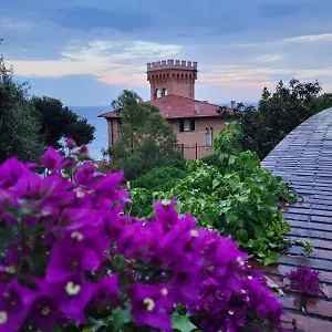 apt-the-shell-ponente-ligure.hotelitalianriviera.com/